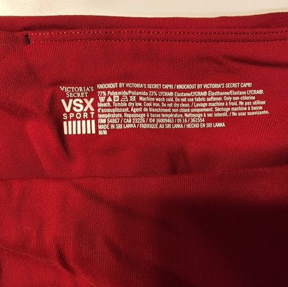 Victoria Sport Victoria's Secret Total Knock Out Pocket Leggings CAPRI Med red - Picture 2 of 4
